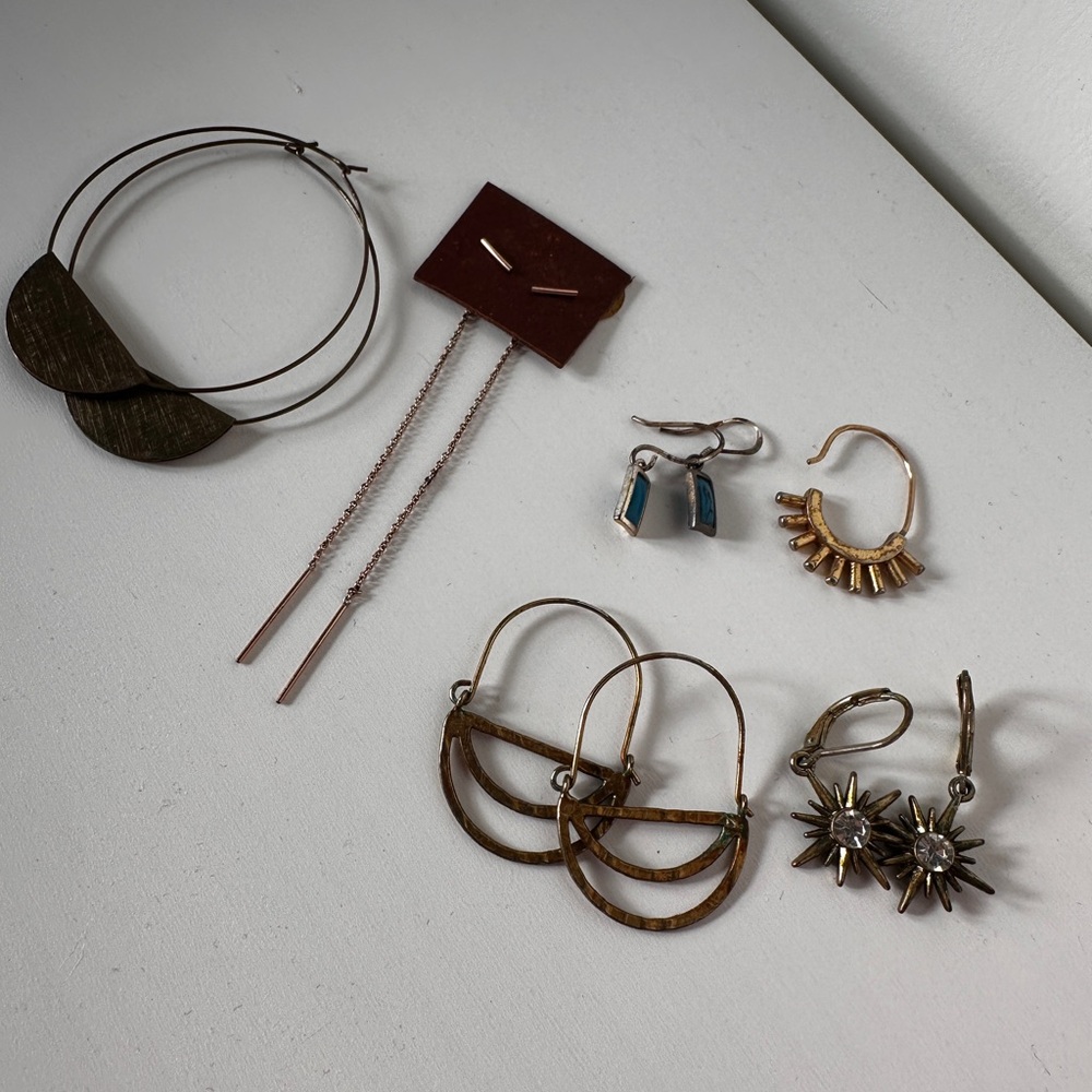 Statement & Hoop Earring Set - Picture 5 of 5